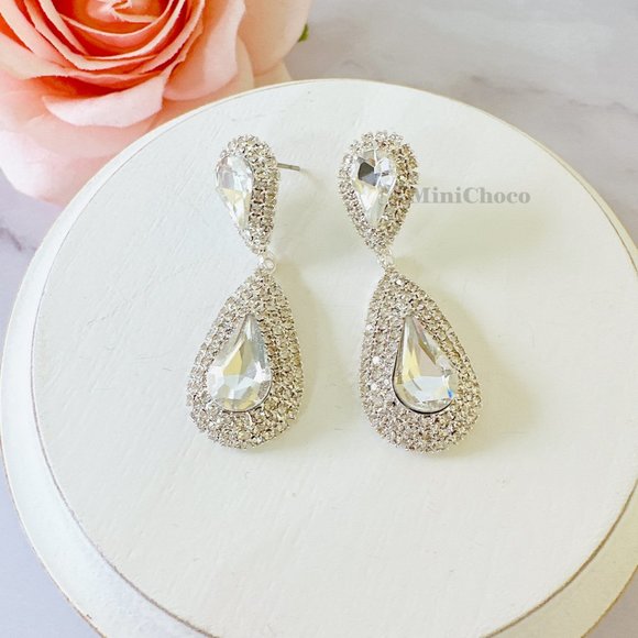 Silver Tone Bridal Teardrops Statement crystal Dangle Earrings - Picture 1 of 8